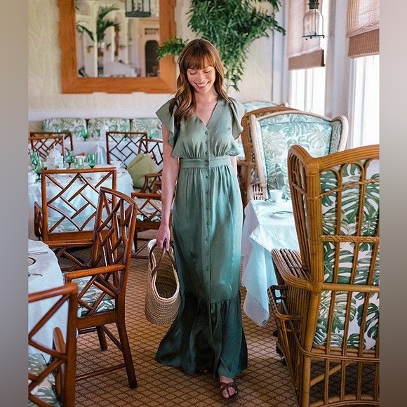 Gal Meets Glam - Torey - Picture 3 of 7